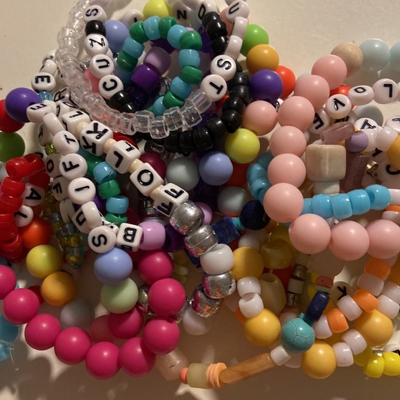 Taylor Swift Eras Tour Friendship Bracelets - Picture 3 of 5